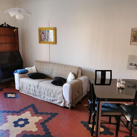 Апартаменты A Casa Di Alecarla Леричи Экстерьер фото