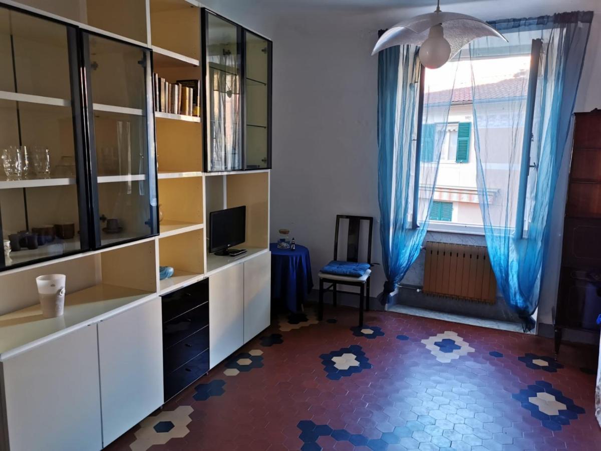 Апартаменты A Casa Di Alecarla Леричи Экстерьер фото